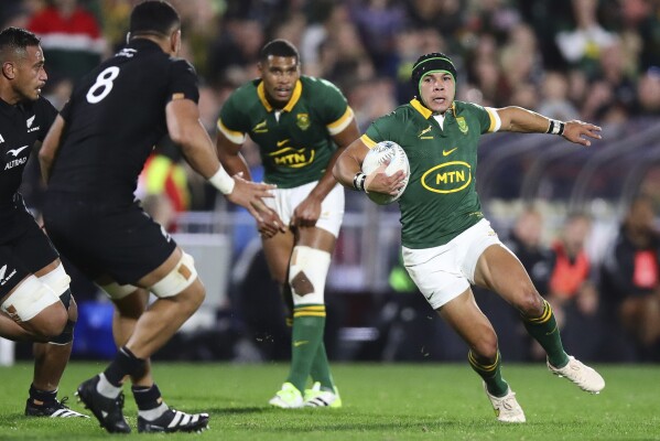 Will Jordan s 22nd try in 22nd test sends All Blacks clear of